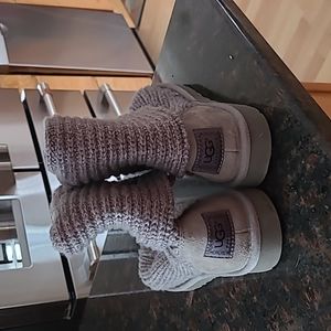 UGG crochet boots, gray  sz.5